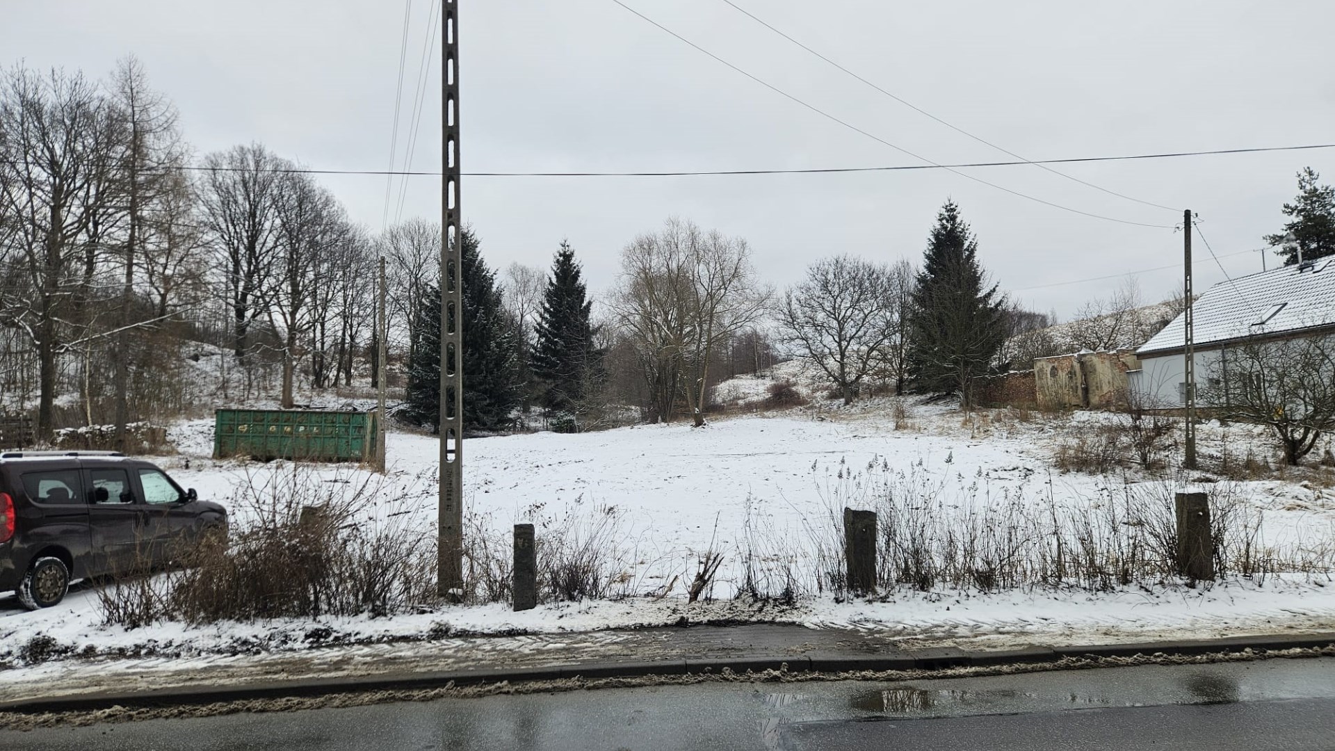 Działka na sprzedaż